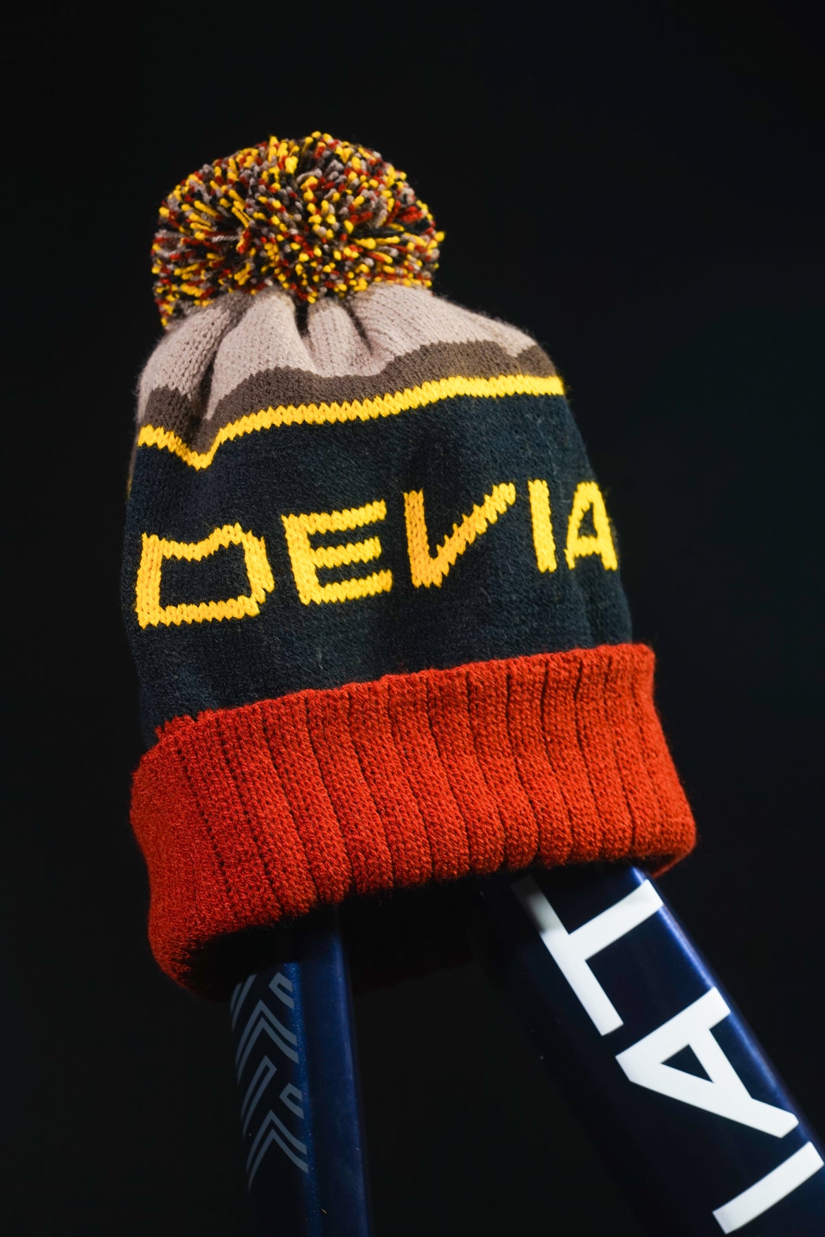 Deviate E-Bauble Hat